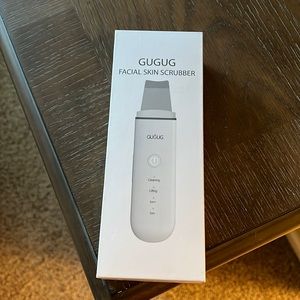 Gugug Facial Skin scrubber
